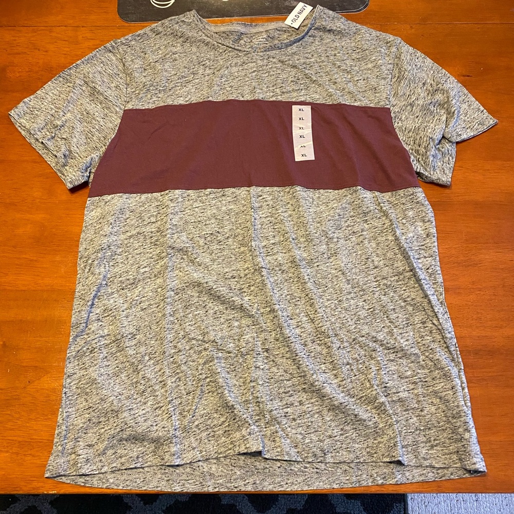 Xl Old Navy T-shirt NWT